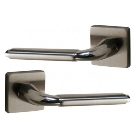 OUVRE&DECO Poignée De Porte Design En Laiton Nickel Satiné HIGH COAT Béquille Lisse Sur Rosace Carrée BdC, NATHALIE 3 OUVRE&DECO Poignée De Porte Design En Laiton Nickel Satiné HIGH COAT Béquille Lisse Sur Rosace Carrée BdC, NATHALIE