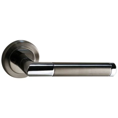 OUVRE&DECO Poignée De Porte Design En Laiton Chromé Nickel Satiné Sur Rosace Ronde BdC, ROYAL 4 OUVRE&DECO Poignée De Porte Design En Laiton Chromé Nickel Satiné Sur Rosace Ronde BdC, ROYAL – Image 2